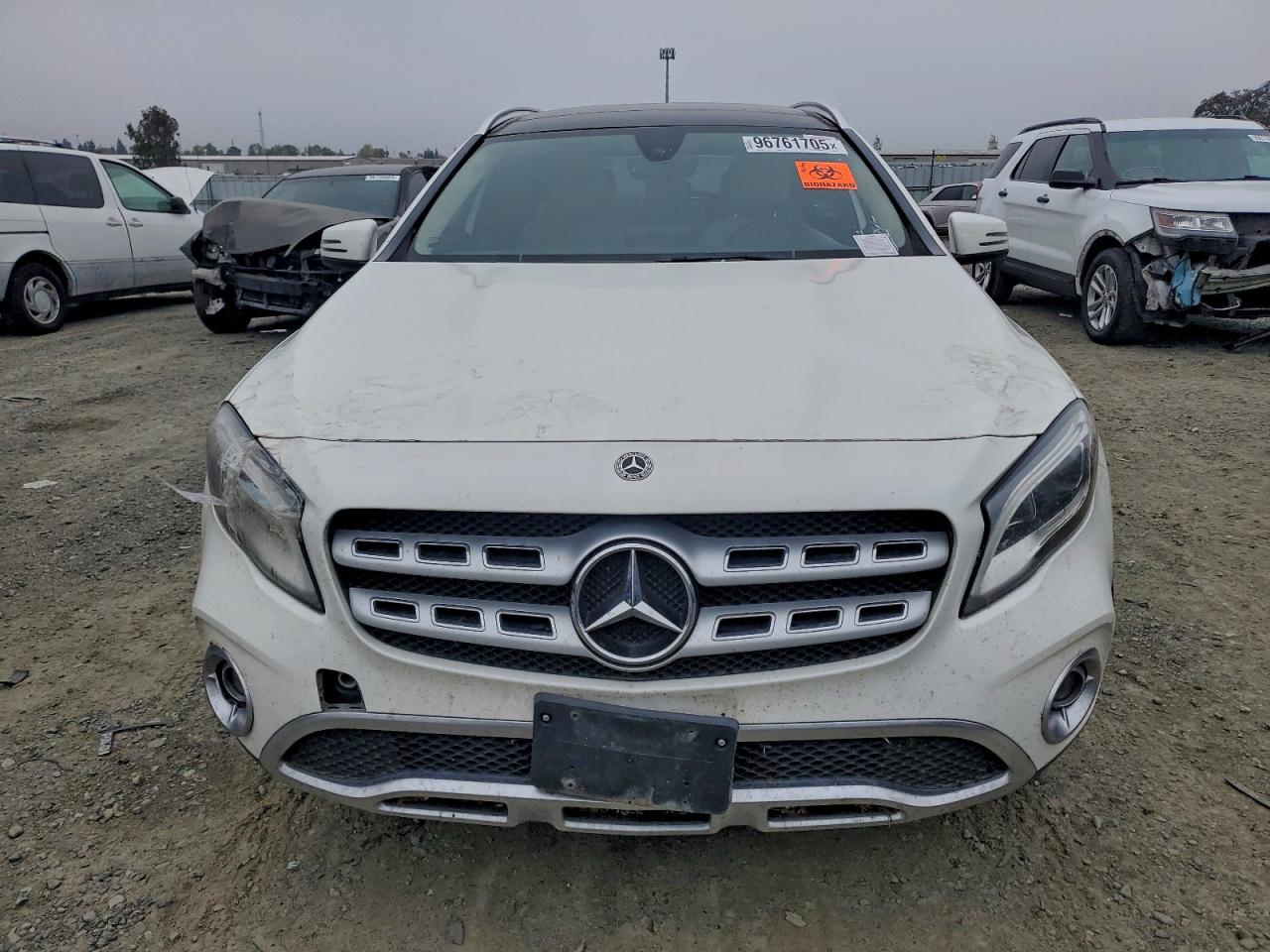 Mercedes-Benz GLA 250 Image 10