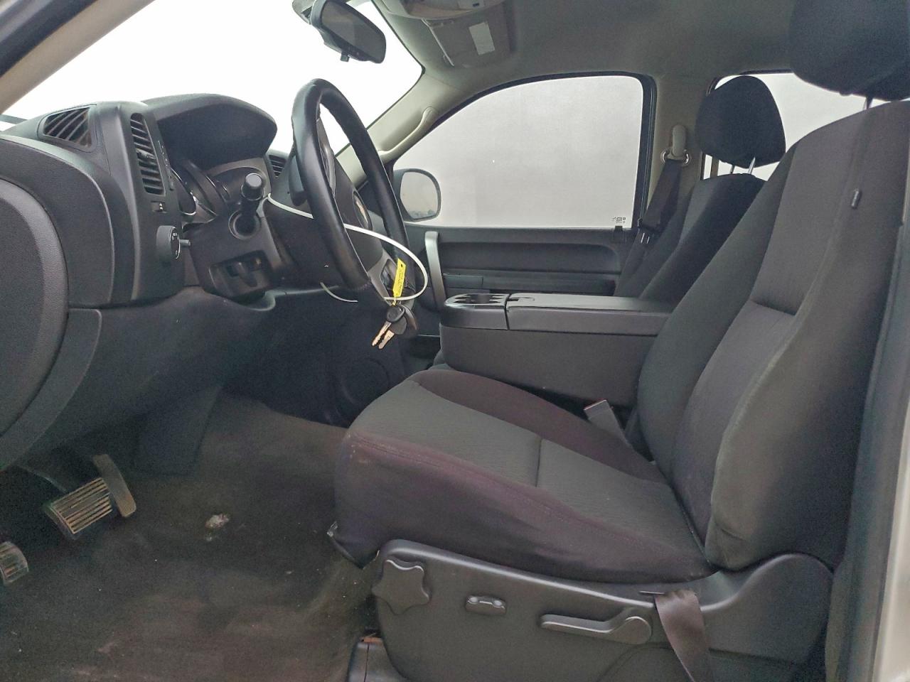 Chevrolet Silverado K1500 Lt Image 6