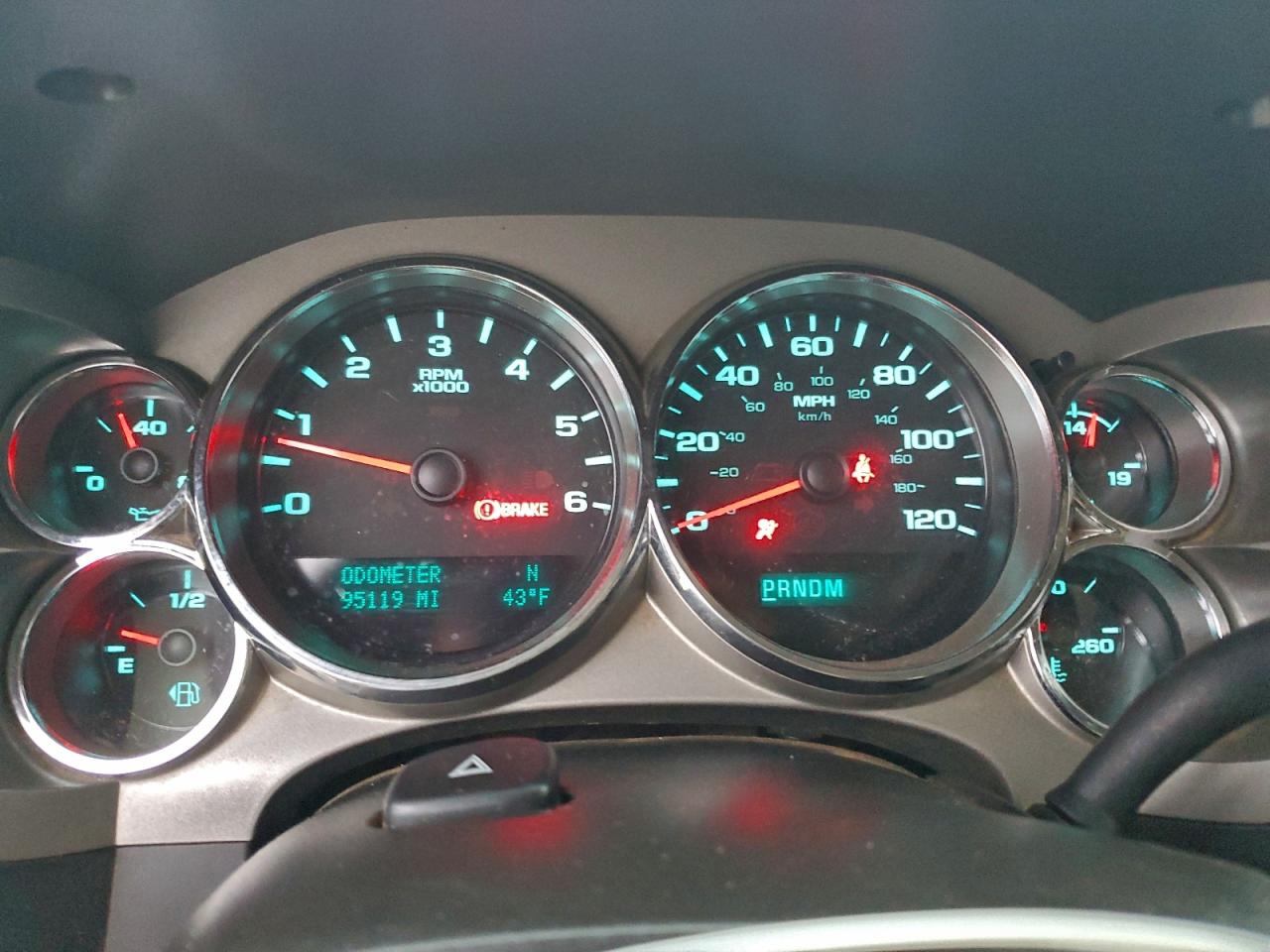 Chevrolet Silverado K1500 Lt Image 8