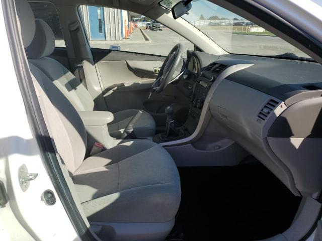 Toyota Corolla Base Image 4