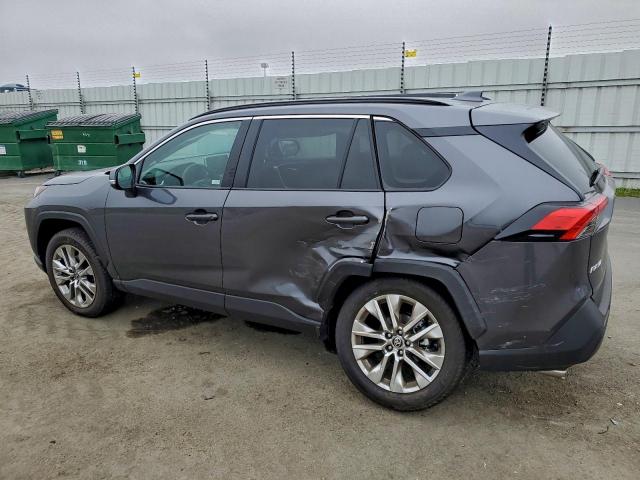 Toyota RAV4 Xle Premium Image 4