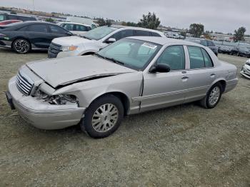  Salvage Ford Crown Vic