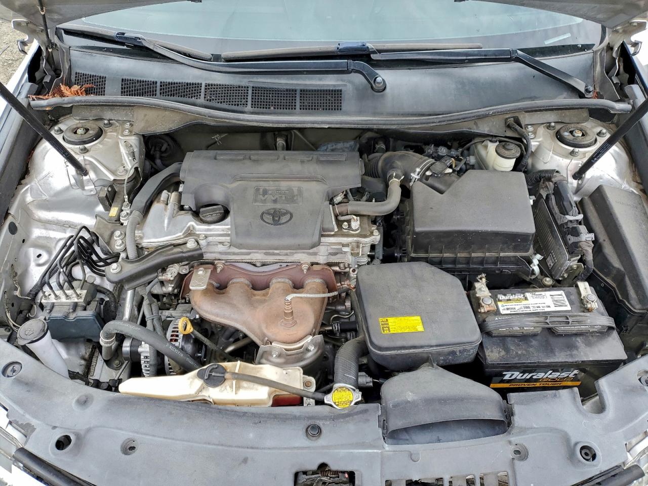 Toyota Camry L Image 4