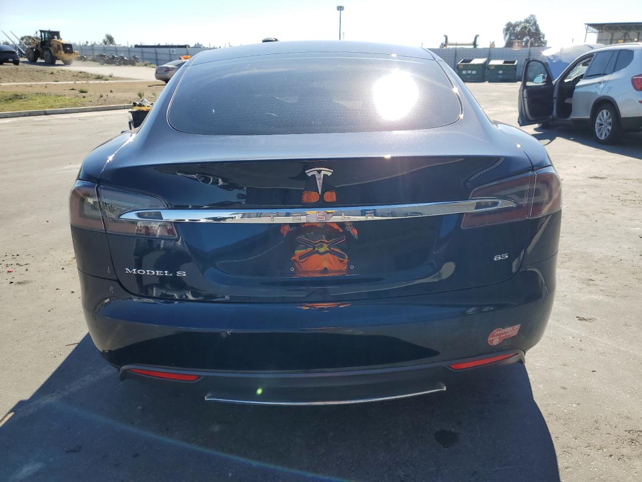 Tesla Model S Image 6