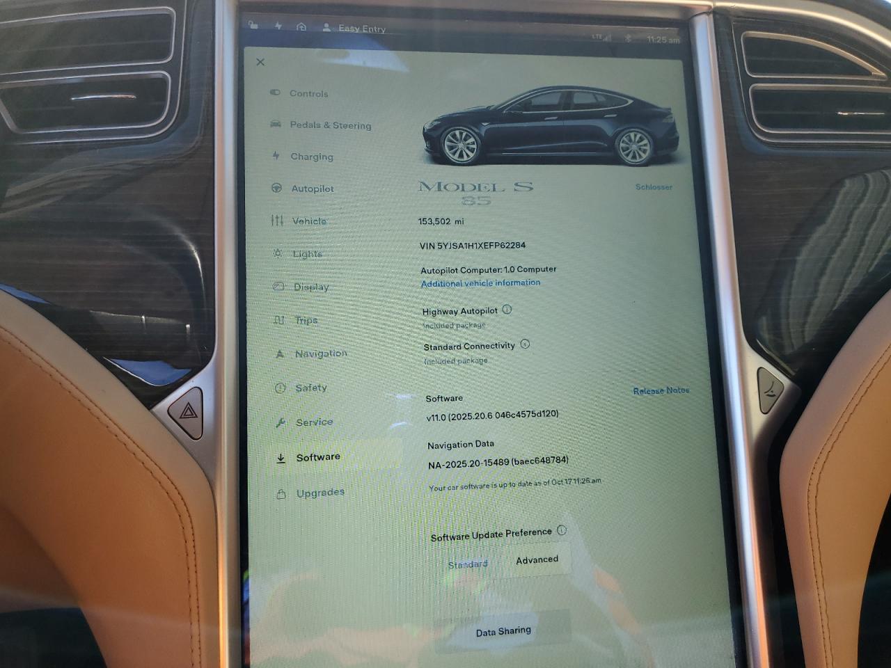 Tesla Model S Image 8