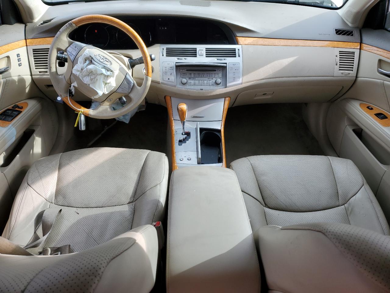 Toyota Avalon Xl Image 12