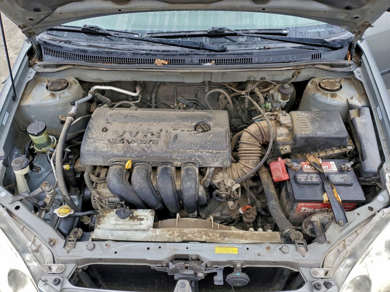 Toyota Corolla Ce Image 8