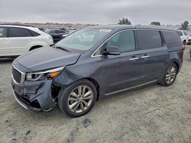  Salvage Kia Sedona