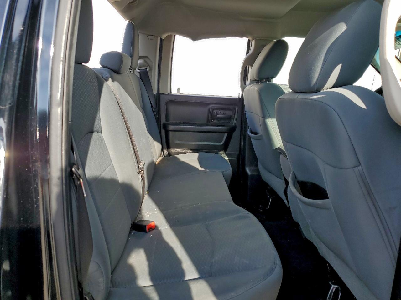 Ram 1500 St Image 12