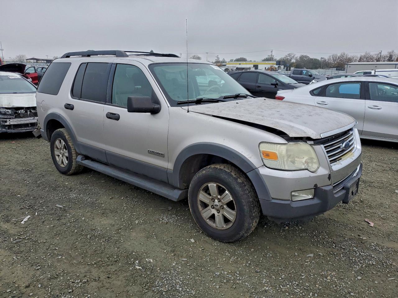 Ford Explorer Xlt Image 7
