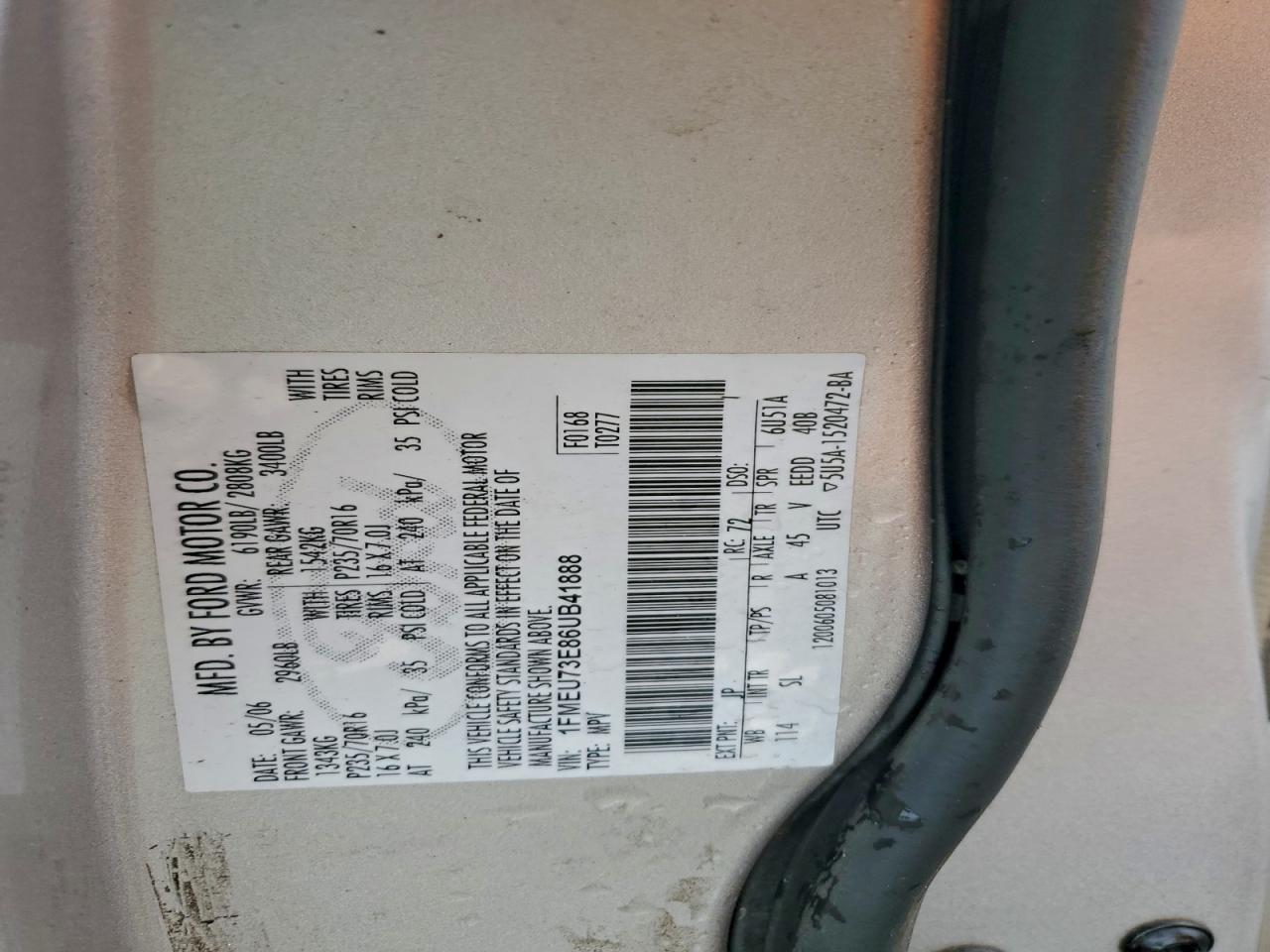 Ford Explorer Xlt Image 11