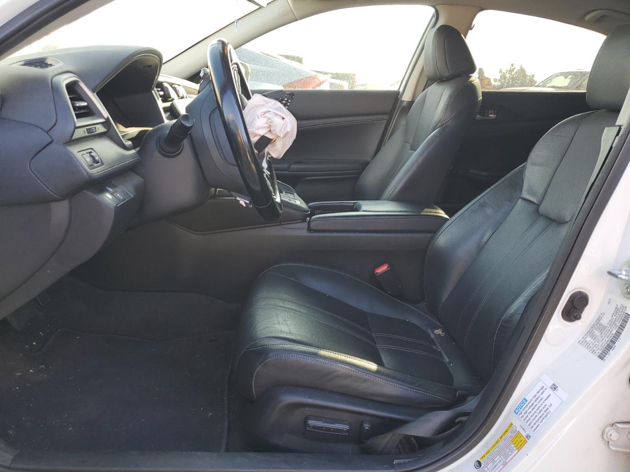 Honda Insight Touring Image 6