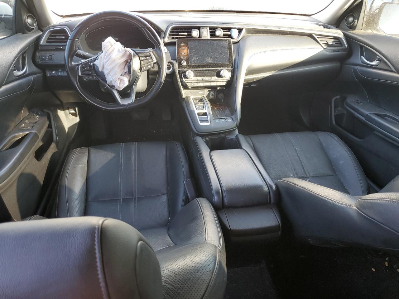 Honda Insight Touring Image 2