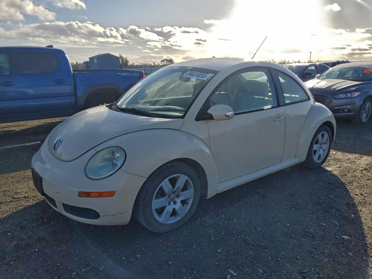 Volkswagen Beetle 2.5l Option Package 1 Image 1
