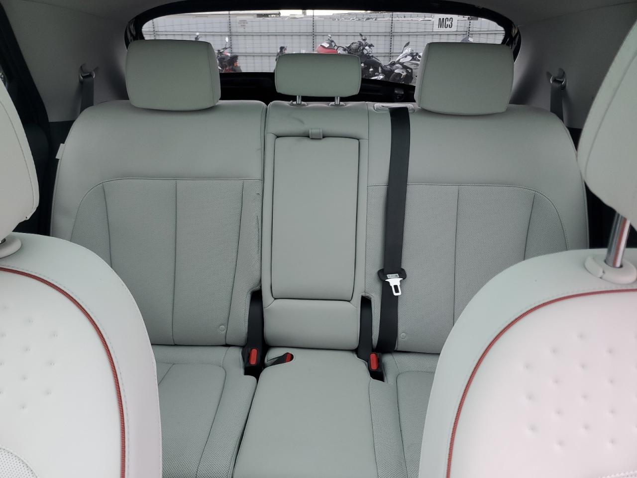 Hyundai Ioniq Limited Image 6