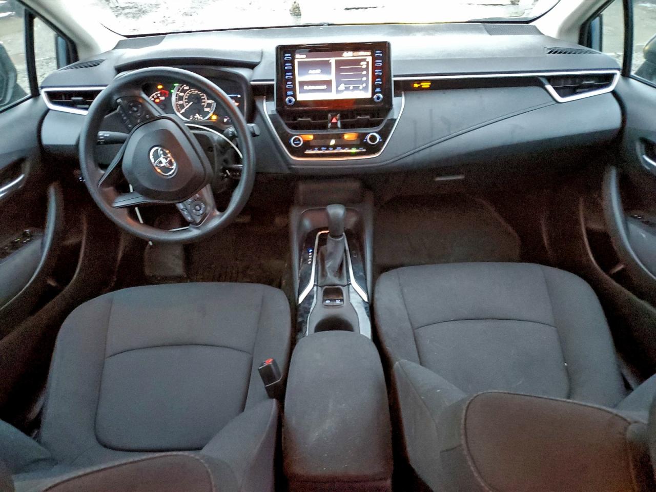 Toyota Corolla Le Image 2