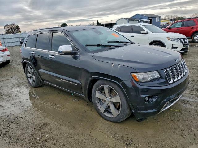 Jeep Grand Cherokee Overland Image 11