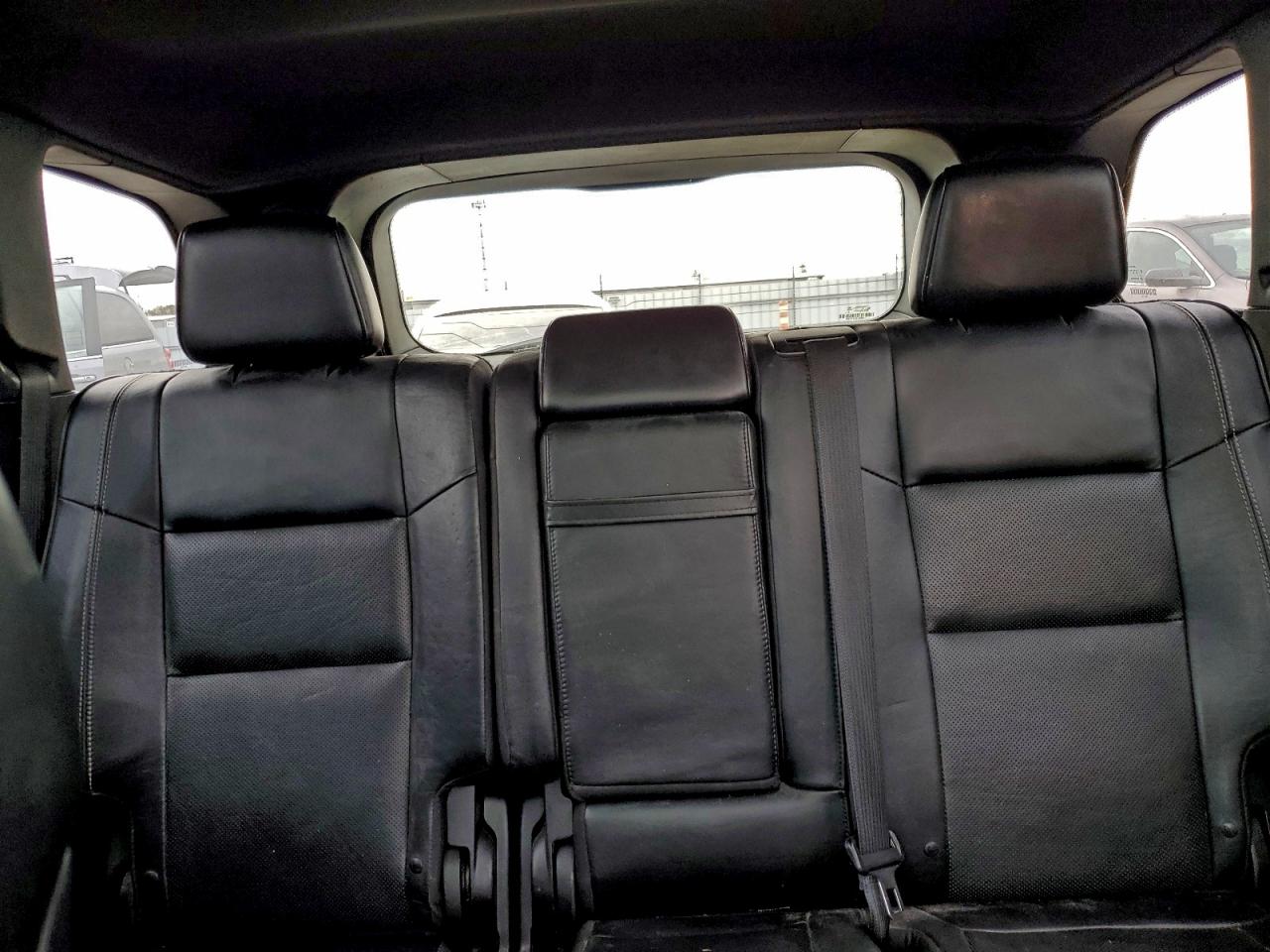 Jeep Grand Cherokee Overland Image 8