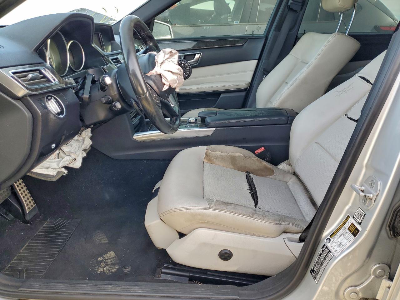 Mercedes-Benz E-Class 350 Image 10