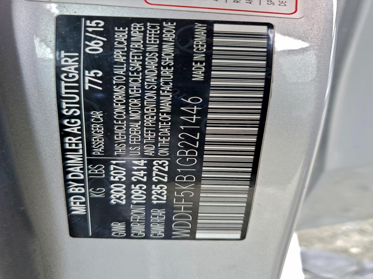 Mercedes-Benz E-Class 350 Image 6