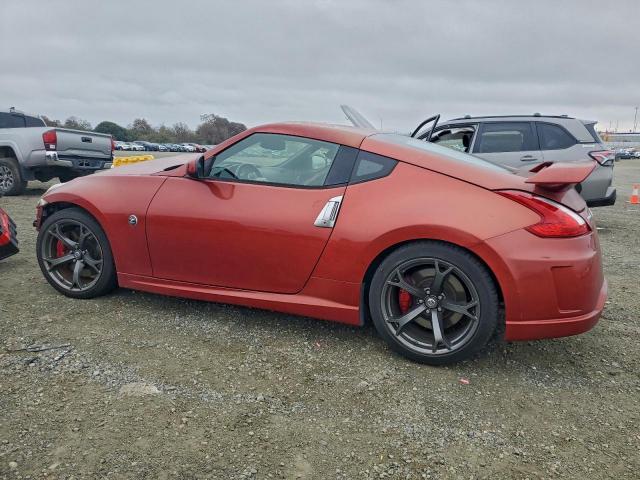 Nissan 370Z Base Image 9