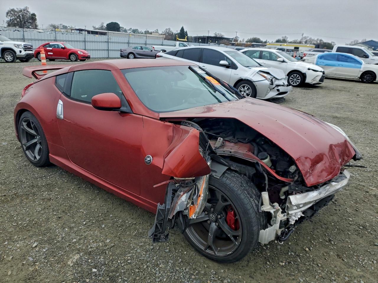 Nissan 370Z Base Image 8