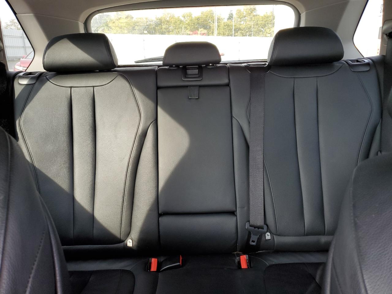 BMW X Series Xdrive50i Image 13