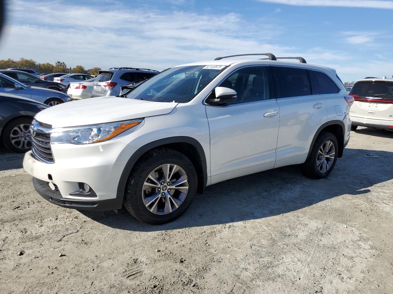 Toyota Highlander Le Image 1