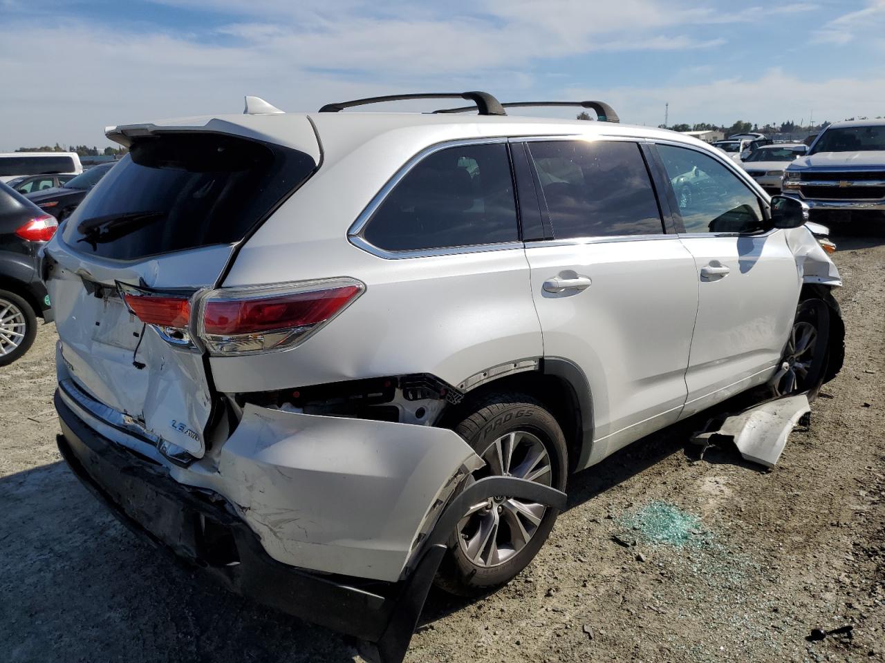 Toyota Highlander Le Image 4