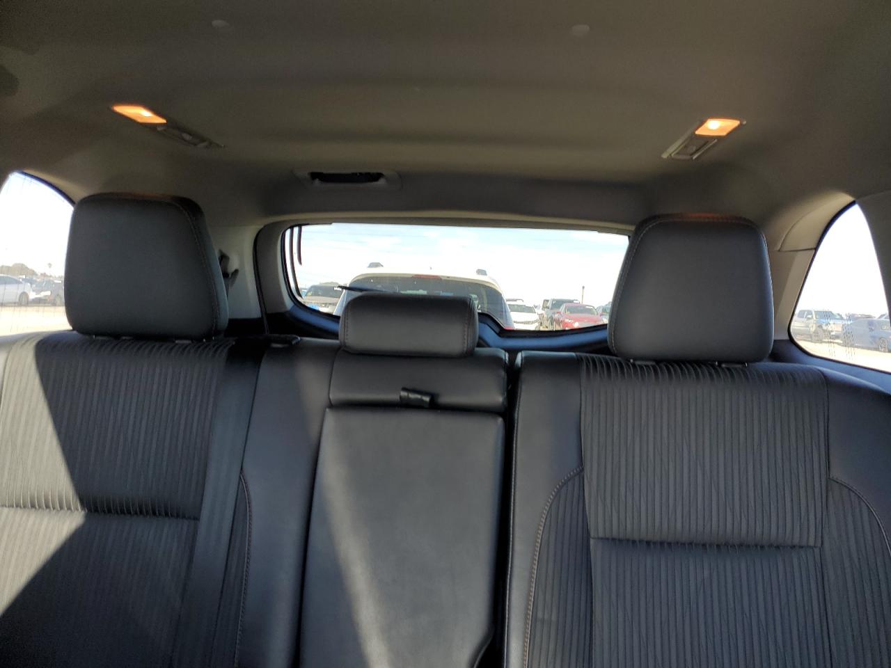 Toyota Highlander Le Image 10