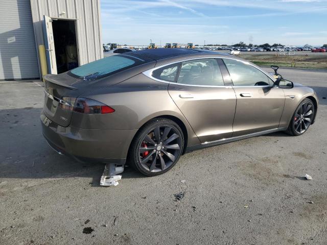 Tesla Model S Image 11