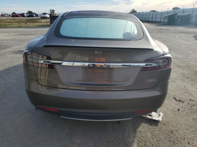 Tesla Model S Image 12