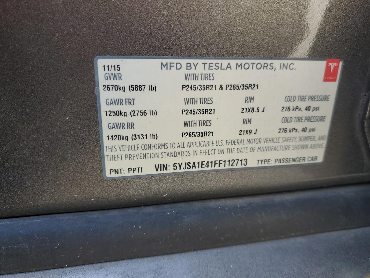 Tesla Model S Image 6