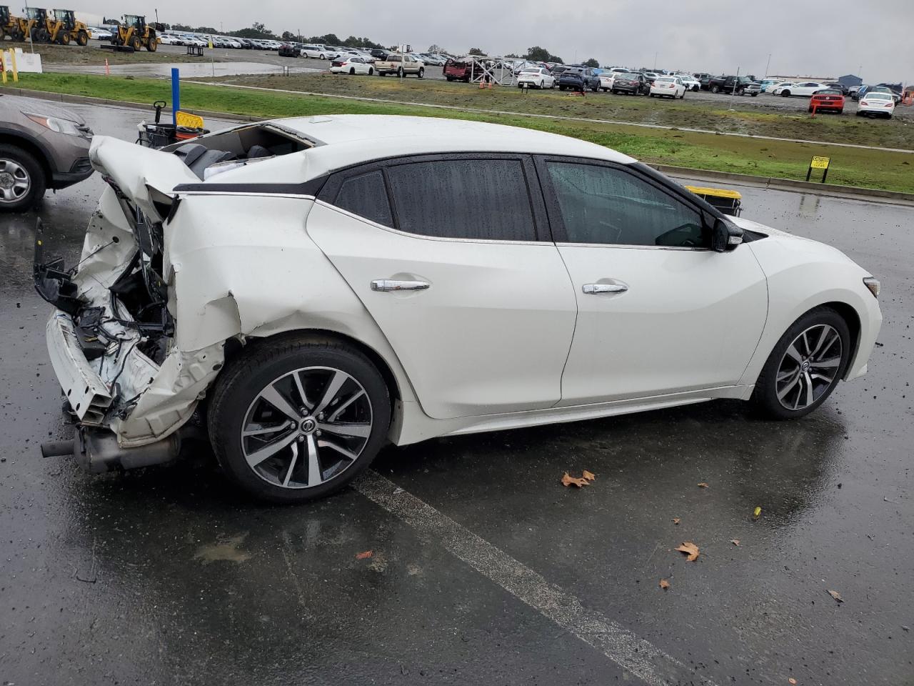 Nissan Maxima Sv Image 6