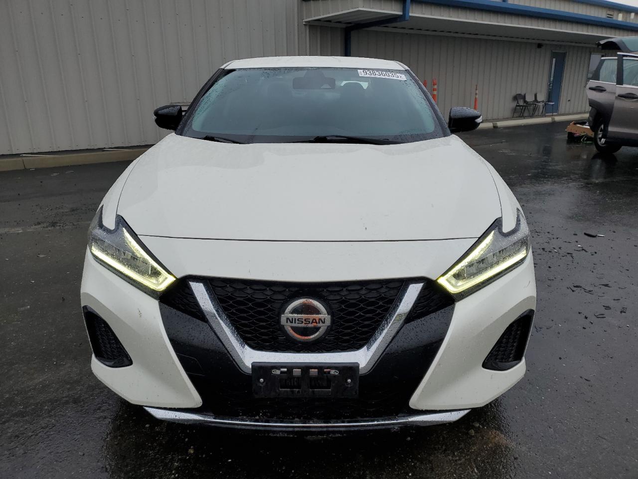 Nissan Maxima Sv Image 11