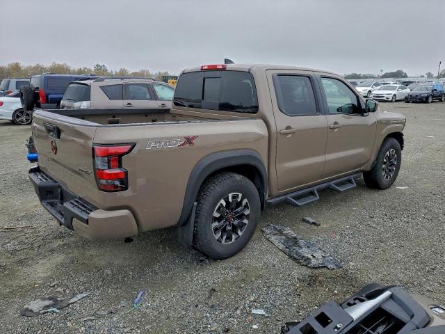 Nissan Frontier S Image 10