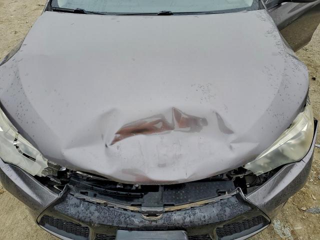 Toyota Camry Hybrid Image 6