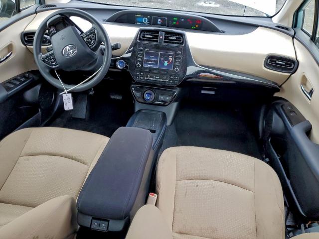 Toyota Prius L Image 12