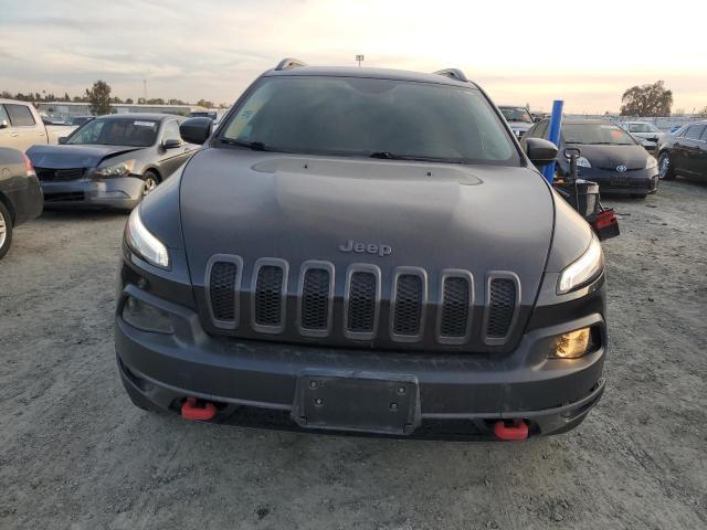 Jeep Cherokee Trailhawk Image 3