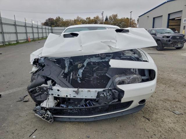 Dodge Challenger Sxt Image 4