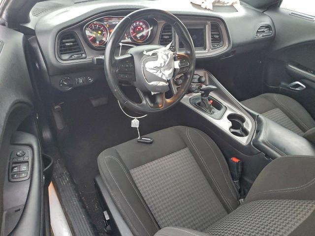 Dodge Challenger Sxt Image 10