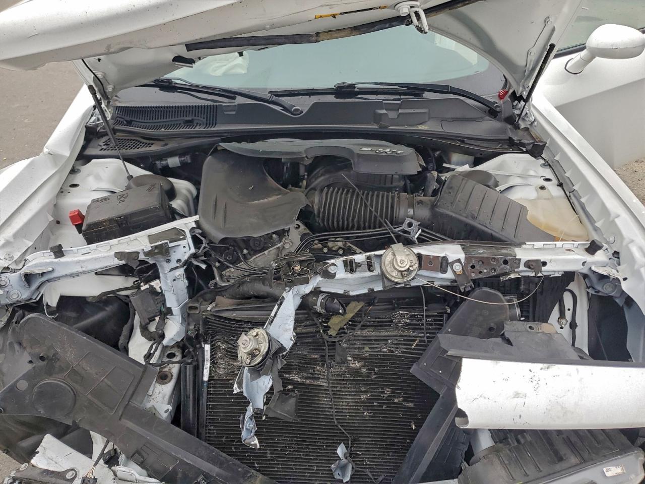 Dodge Challenger Sxt Image 12