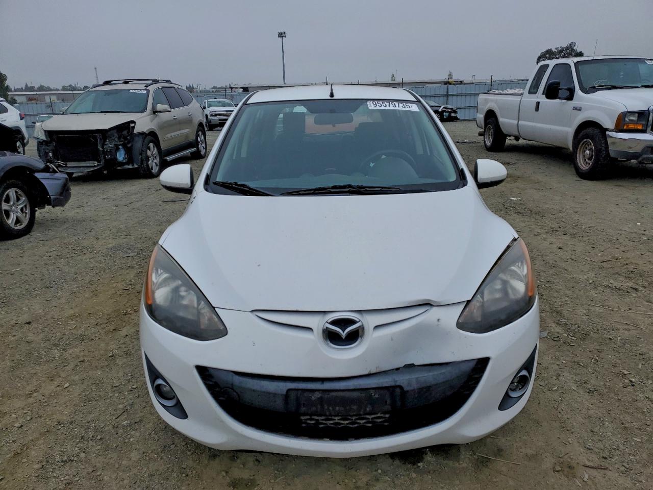 Mazda 2 Image 11