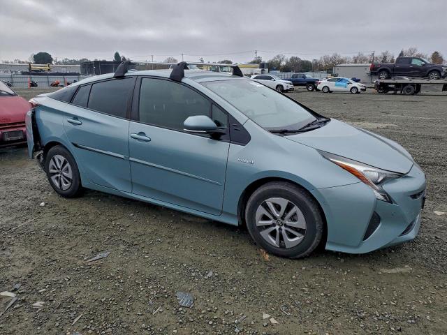 Toyota Prius Image 12
