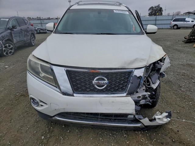 Nissan Pathfinder S Image 3