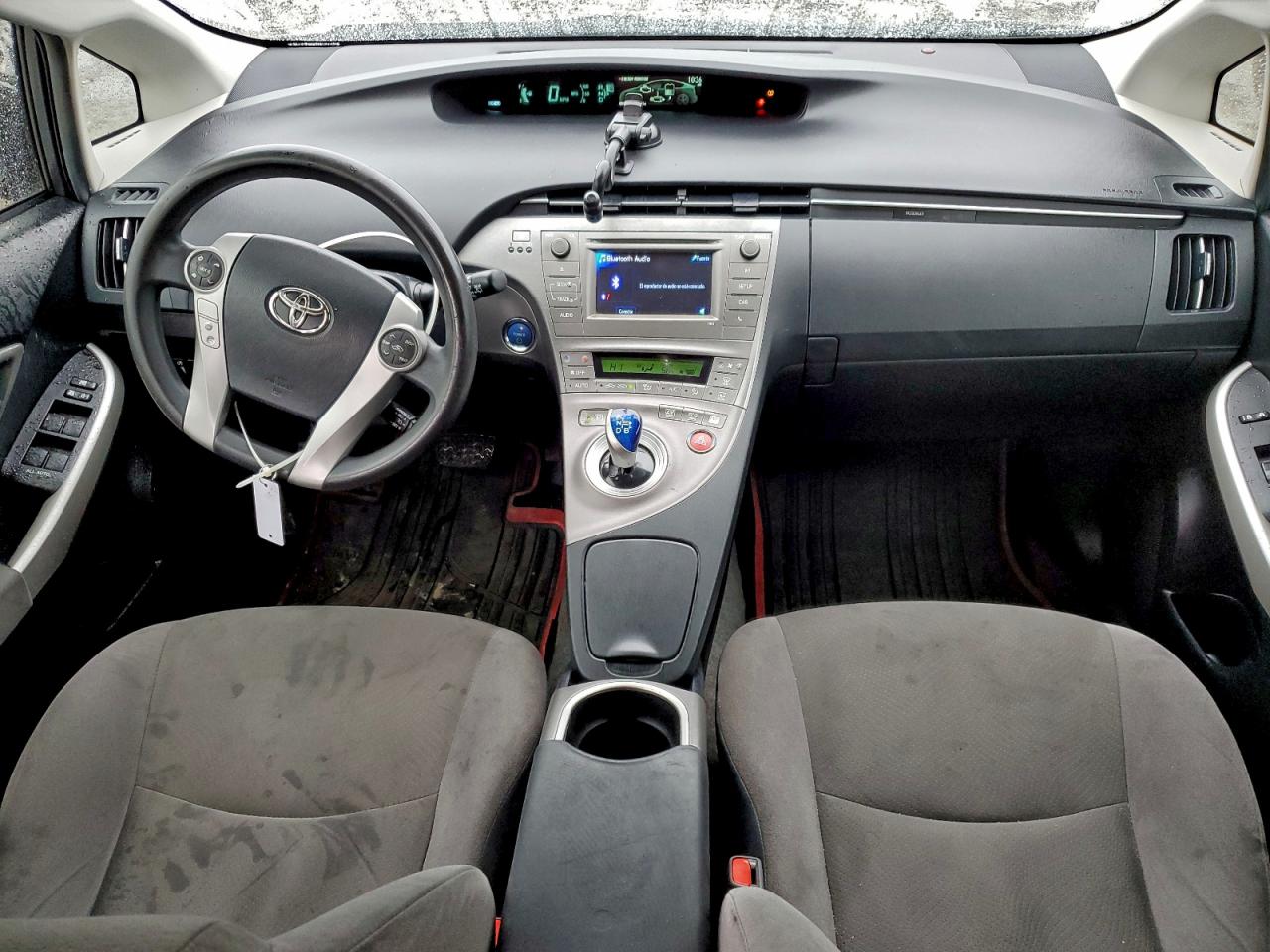 Toyota Prius Image 10