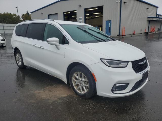 Chrysler Pacifica Touring L Image 12