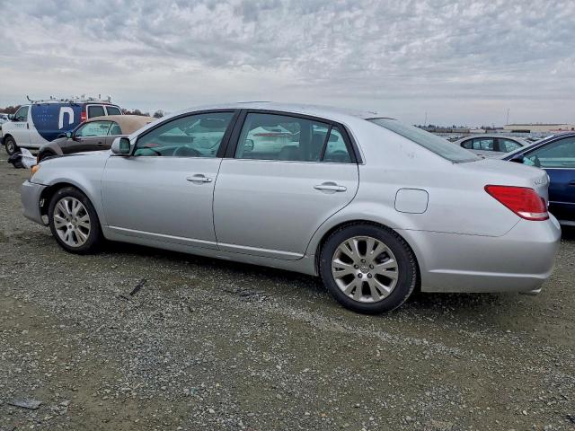 Toyota Avalon Xl Image 8