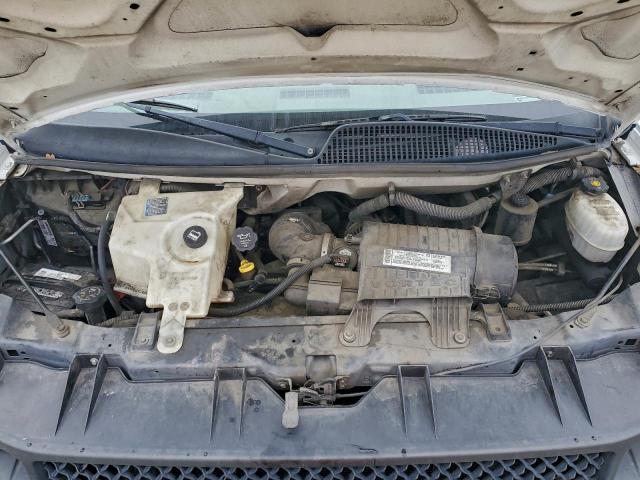 Chevrolet Express Image 12