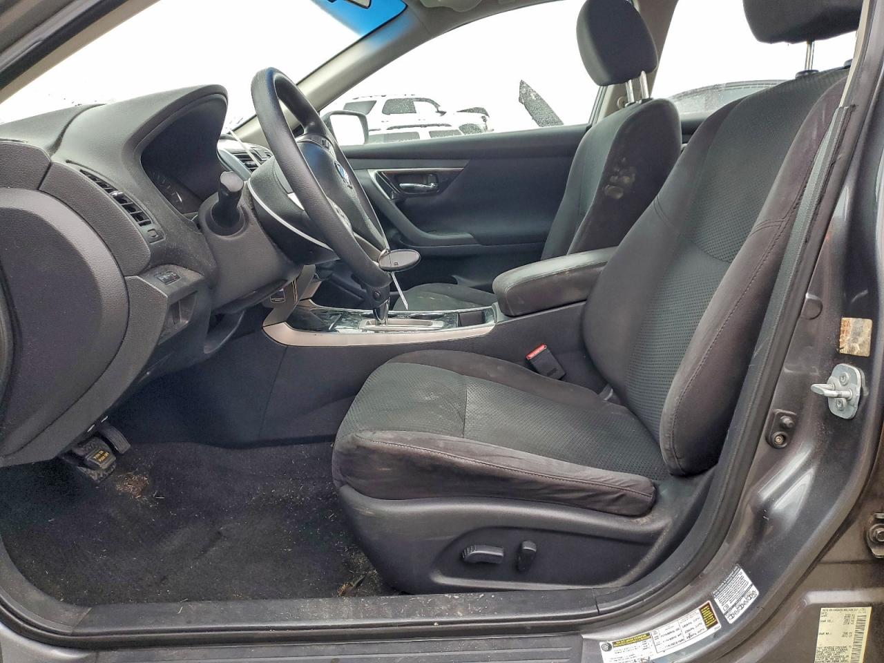 Nissan Altima 2.5 Image 13